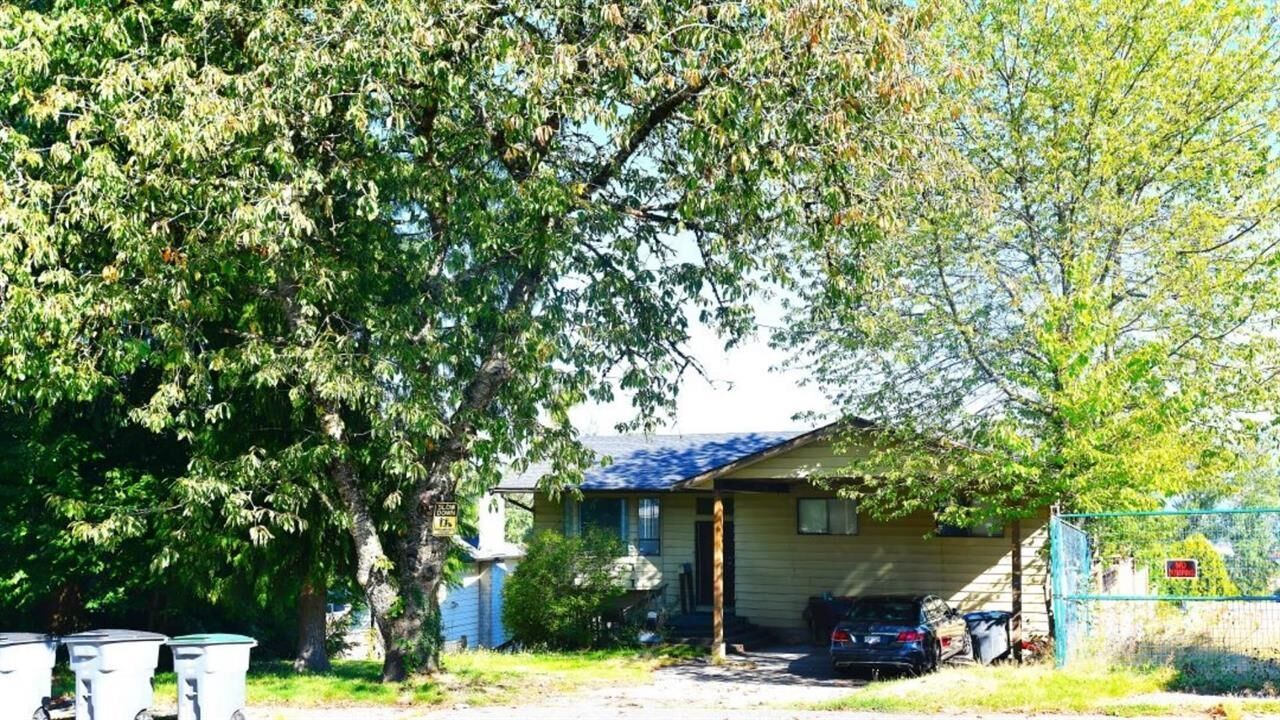 Property Photo: 13495 113 Avenue BC V3R 6S9