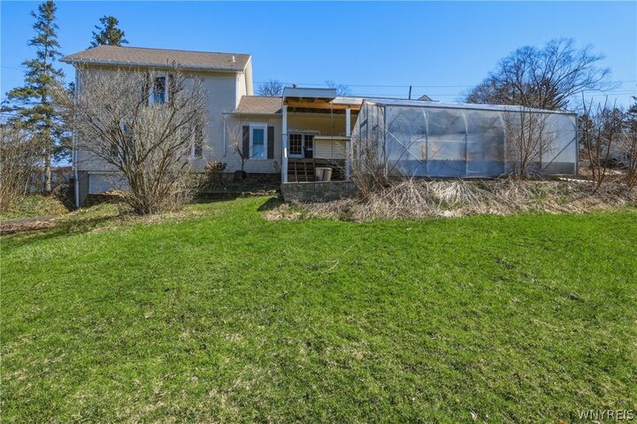 Property Photo:  66 Canada Street  NY 14080 