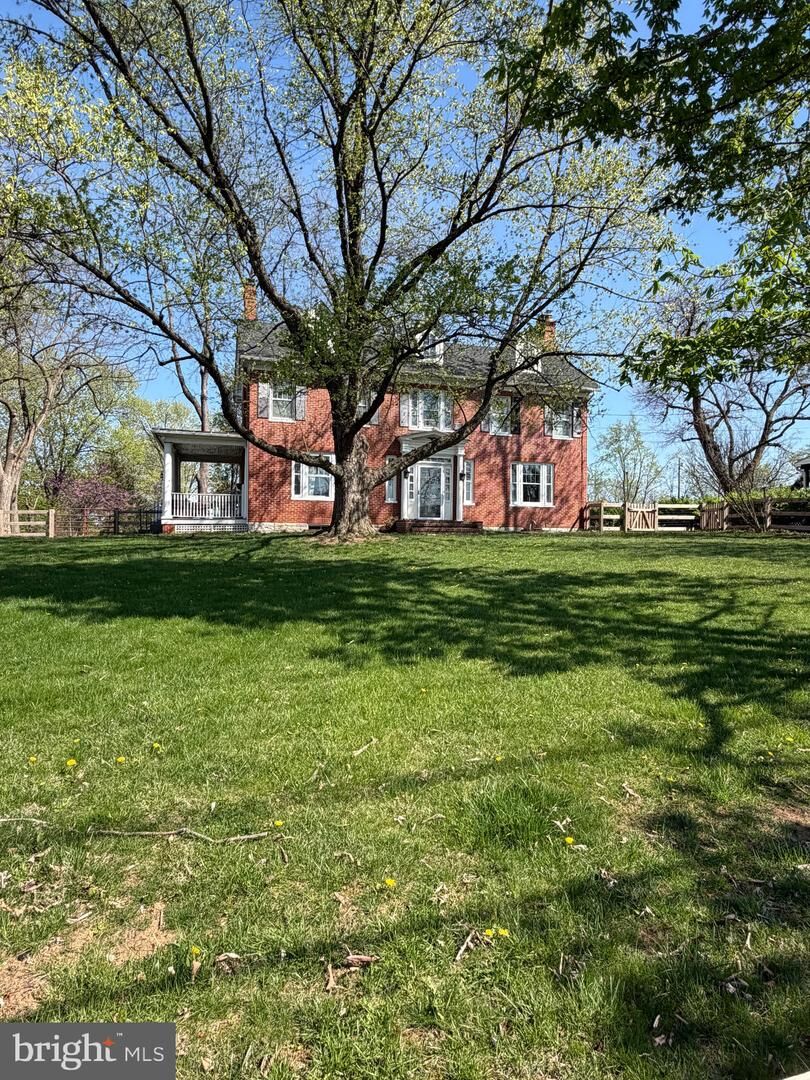 Property Photo: 4737 Valley Pike VA 22655