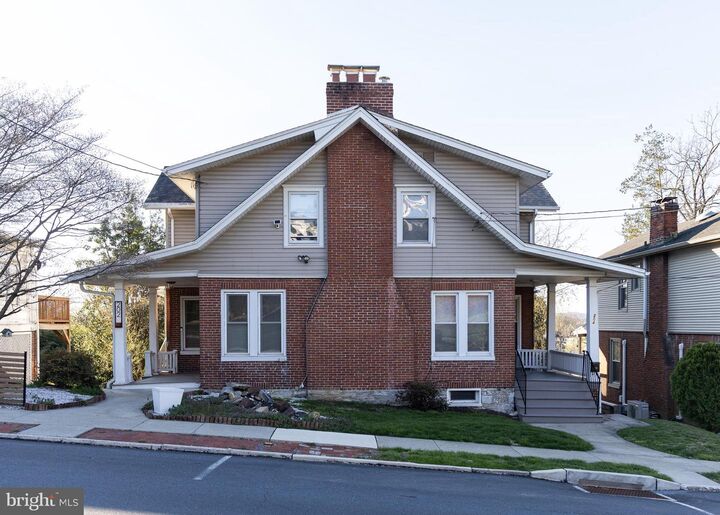 Property Photo: 202 Walnut Street PA 17043