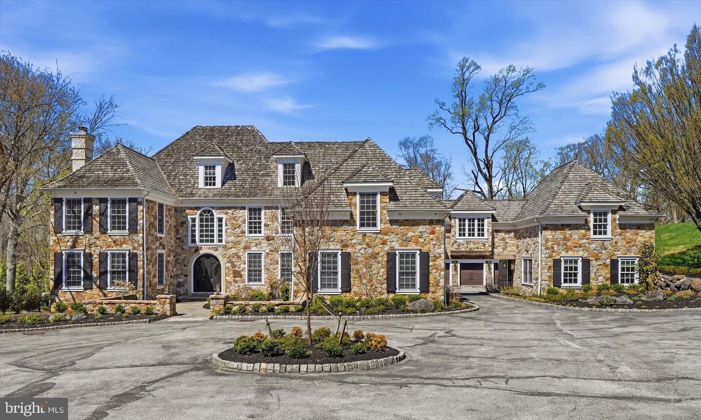 Property Photo:  1300 Valley Road  PA 19085 