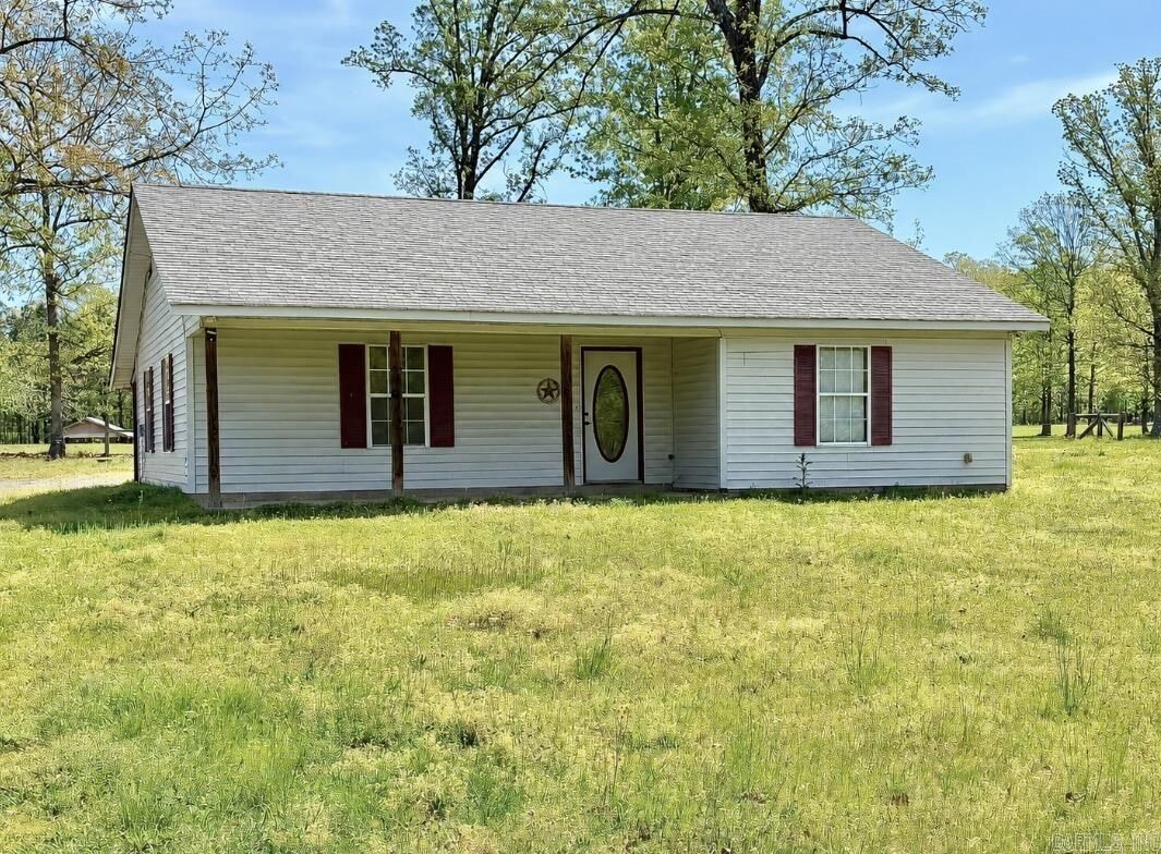 Property Photo:  450 Pinewood Road  AR 71665 