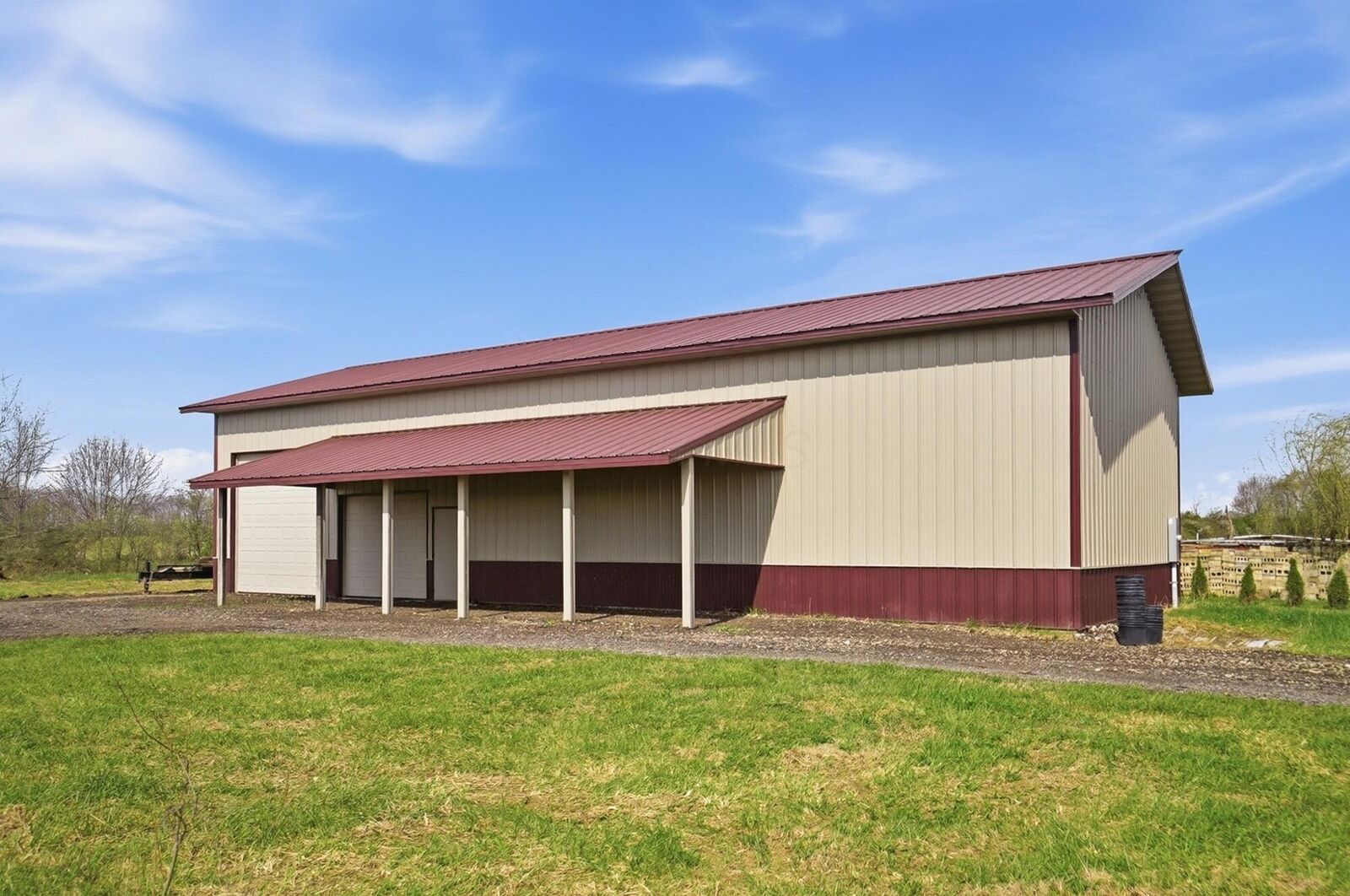 Property Photo:  3233 Lundy Lane  OH 43140 