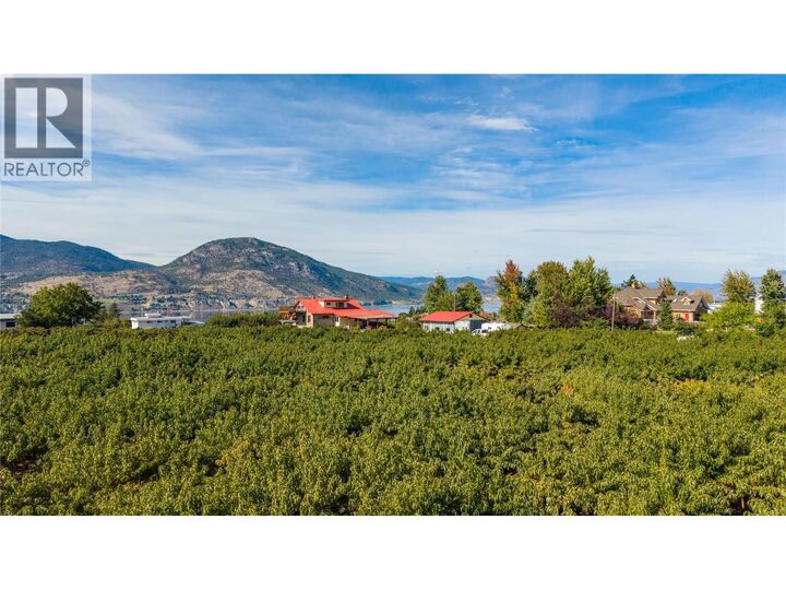 Property Photo:  235 Middle Bench Road North  BC V2A 8S5 