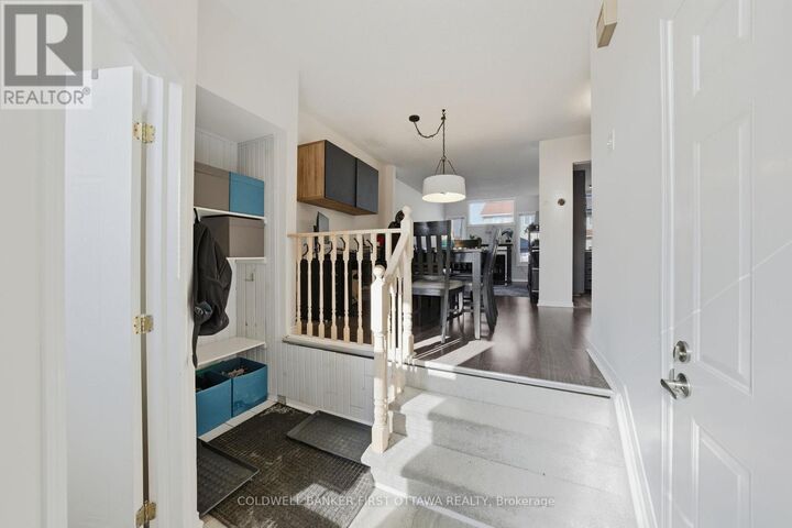 Property Photo:  1902 Hennessy Crescent  ON K4A 3X7 