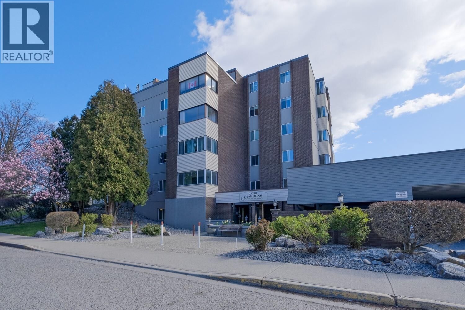 Property Photo: 1915 Pacific Court 401 BC V1Y 8B3
