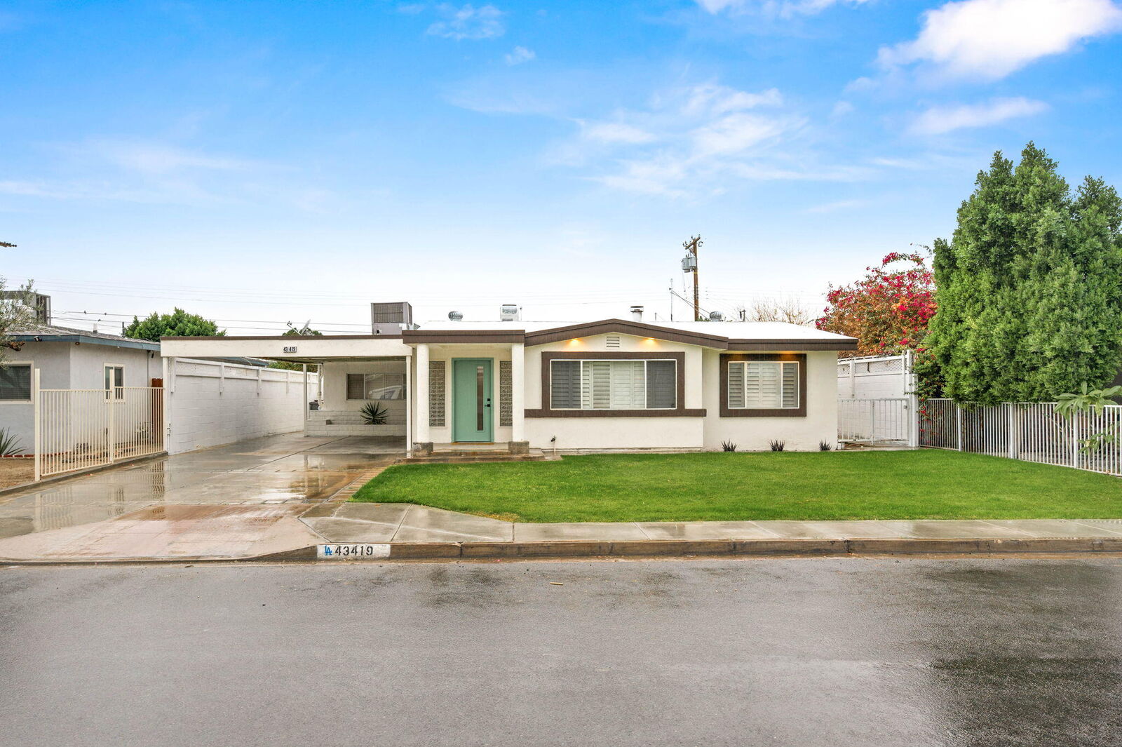 Property Photo:  43419 Deglet Noor Street  CA 92201 