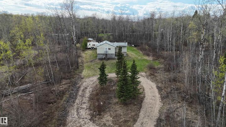 515, 11131 Twp Rd 600 — photo 1