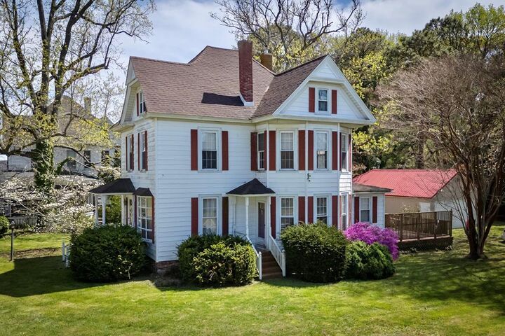 Property Photo:  26154 Shoremain Drive  VA 23308 