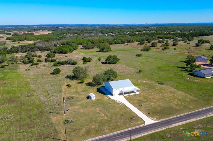 Property Photo: 224 Blackbuck Ridge Drive TX 76550