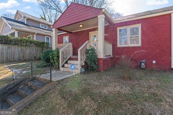 Property Photo:  1000 Palmetto Avenue SW  GA 30314 