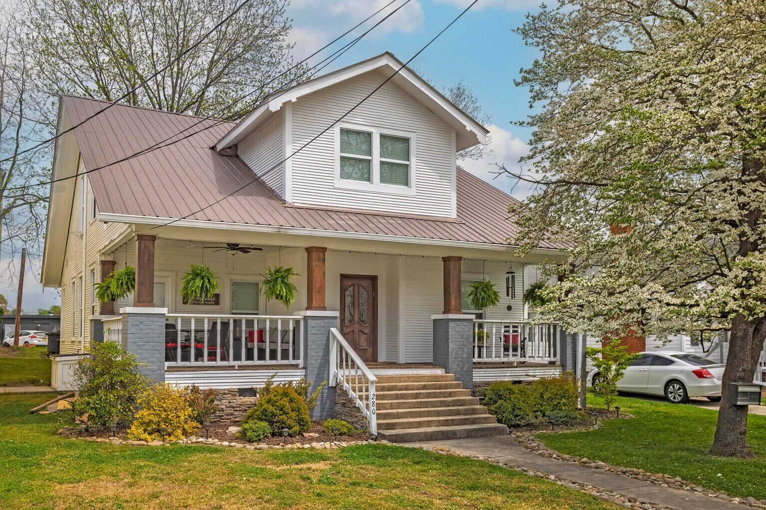 Property Photo: 280 Main Street TN 37321