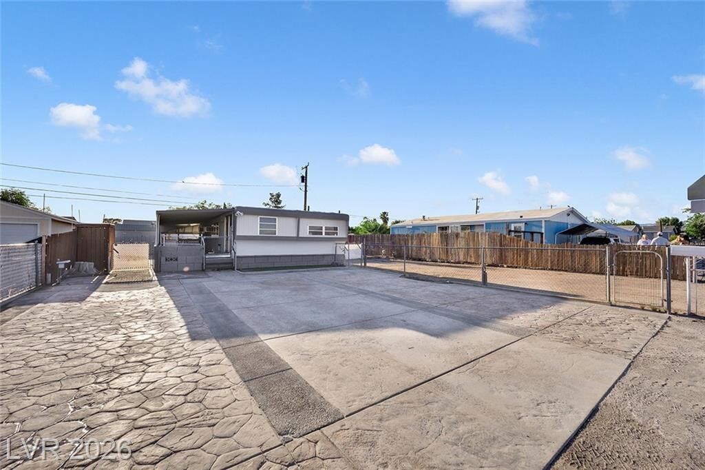 Property Photo:  2225 Linn Lane  NV 89156 