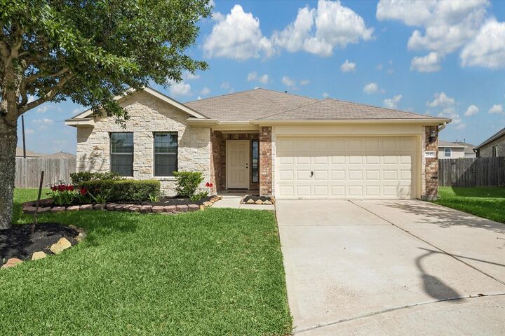 Property Photo:  2543 Grey Reef Drive  TX 77449 