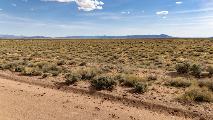 Property Photo:  320 Acres Just Off Lund Hwy E1/2&Ampw1/2, W1/2,Sec 8,T33s,R1  UT 84721 