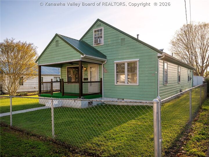 Property Photo:  416 Park Street  WV 25177 