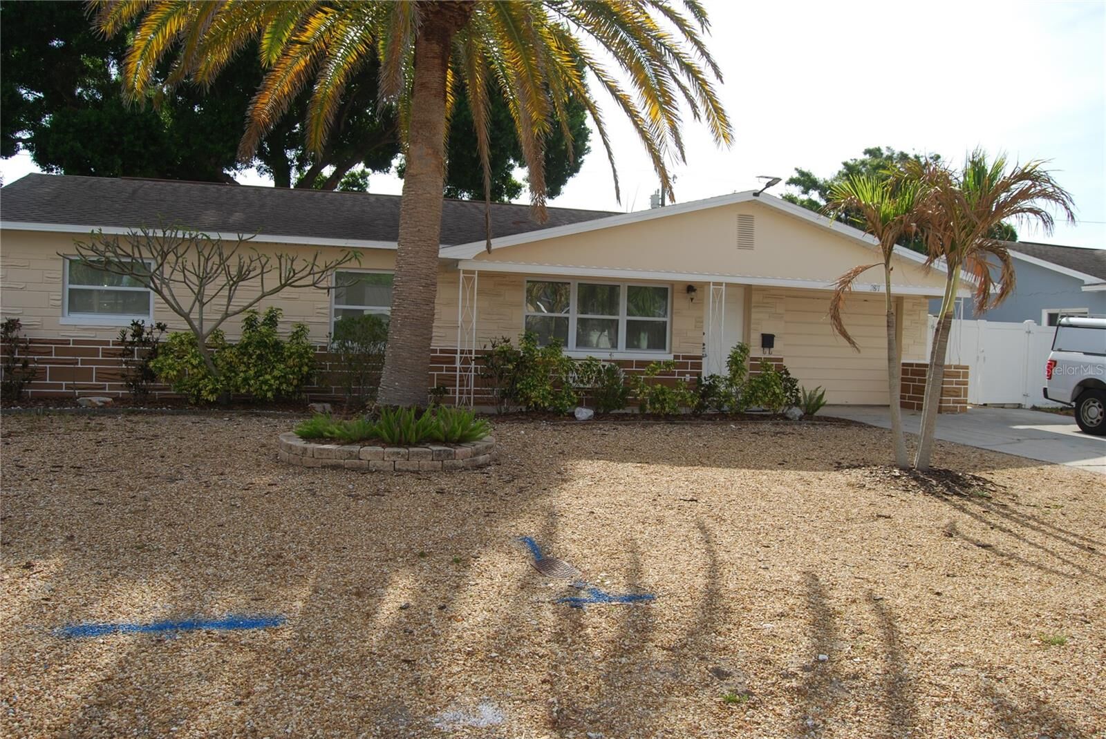 Property Photo:  2871 67th Street N  FL 33710 