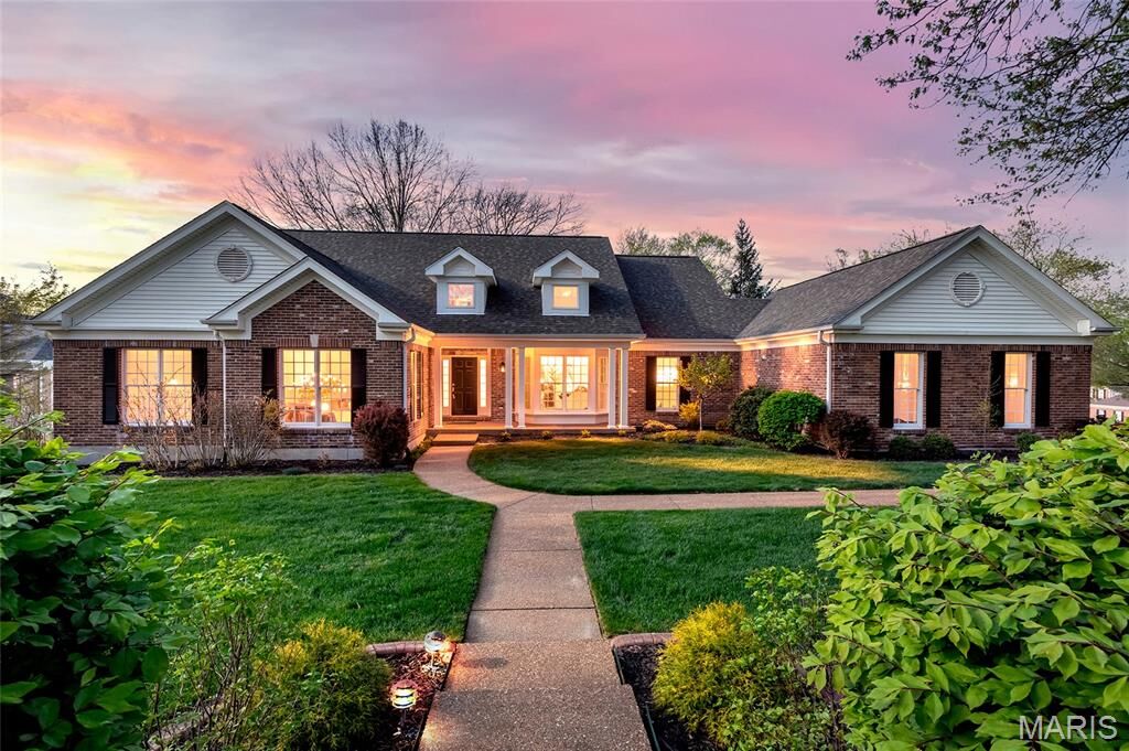 Property Photo:  1201 Turnberry Ridge Court  MO 63005 