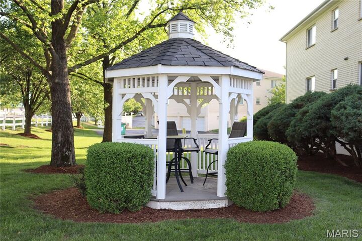 Property Photo:  12574 Chardin Place 4  MO 63128 