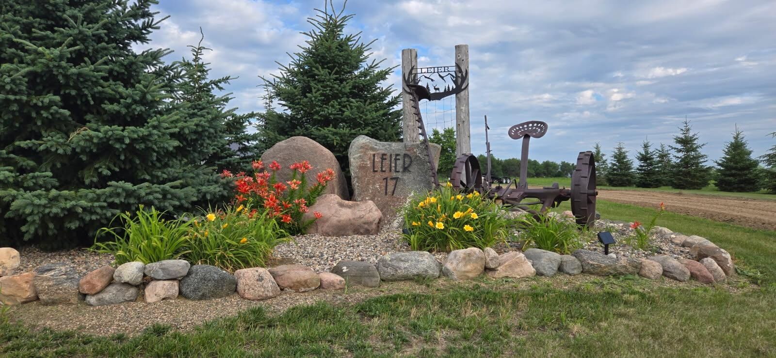 Property Photo: 4320 Trapper'S Lane #17 ND 58790