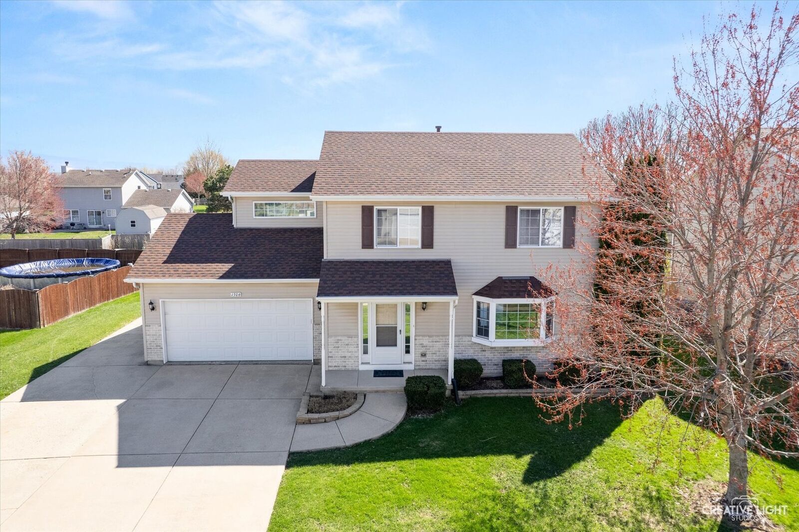 Property Photo:  1306 Evergreen Lane  IL 60560 