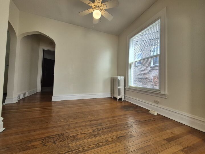 Property Photo:  3208 Grove Avenue 2  IL 60402 