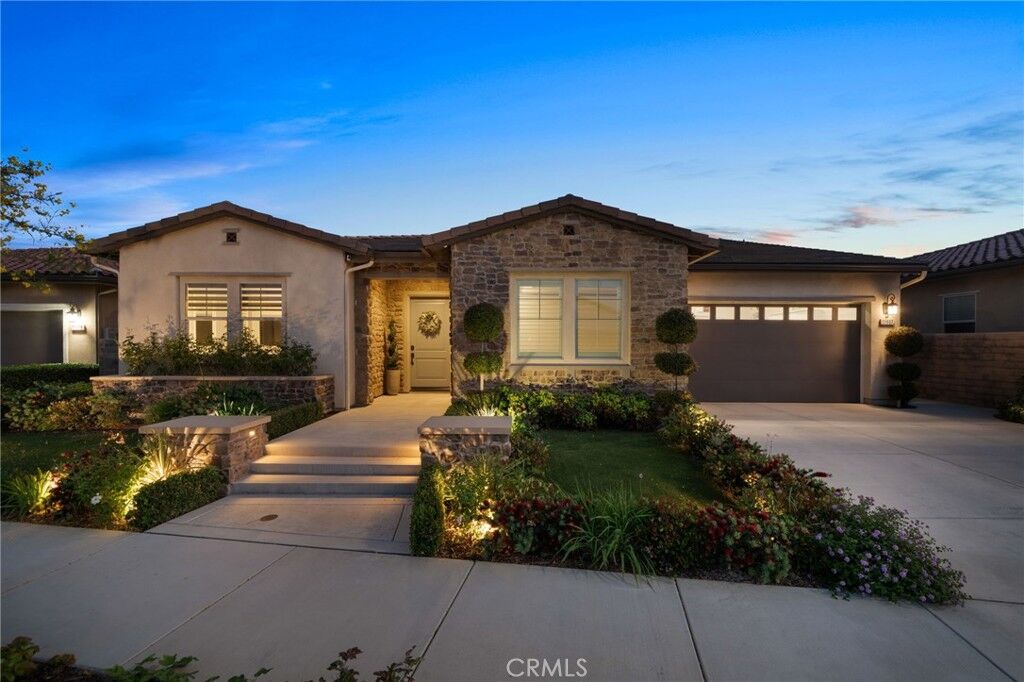 Property Photo: 11607 Explorer Court CA 92883