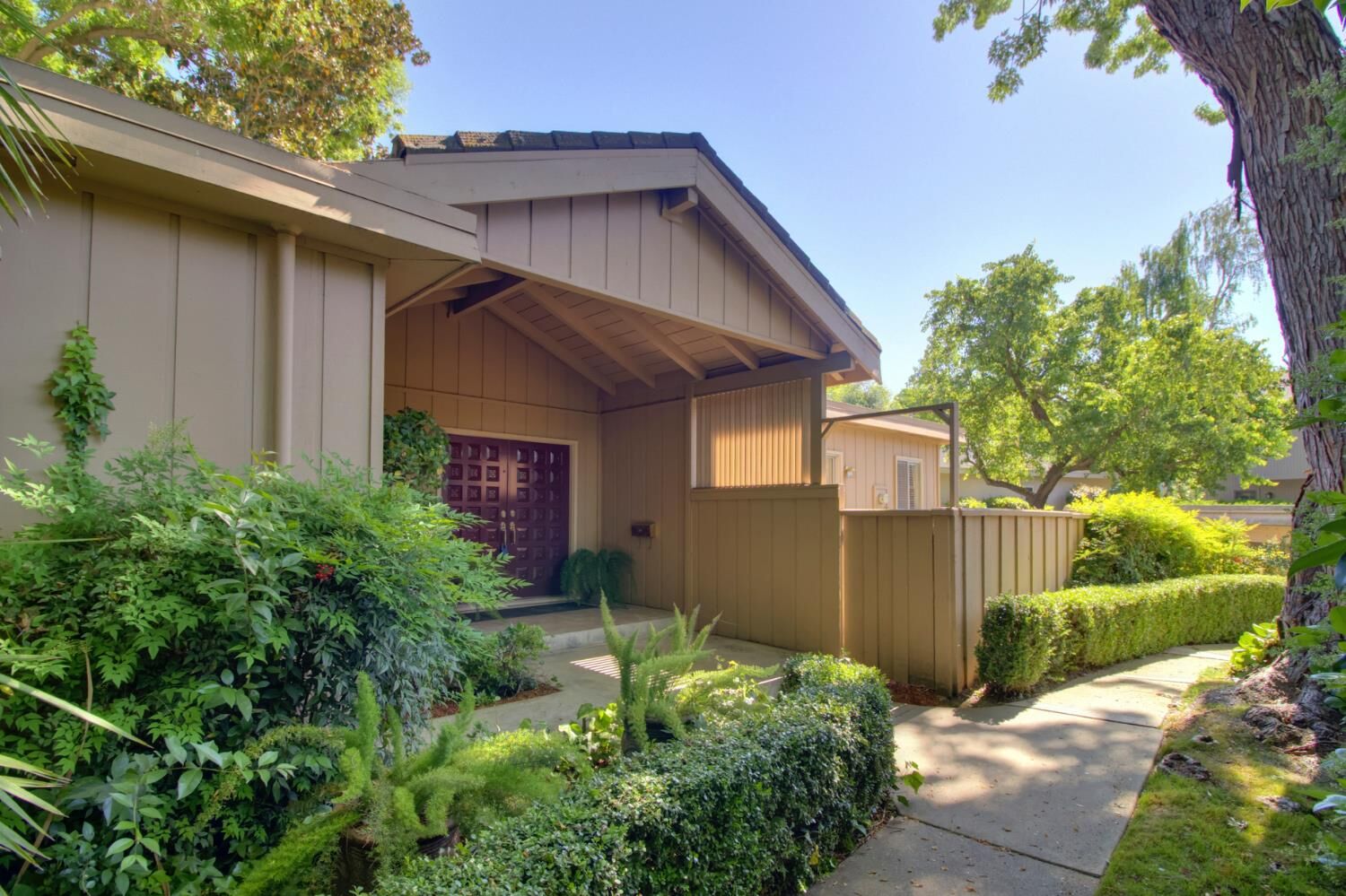 Property Photo: 737 Commons Drive CA 95825