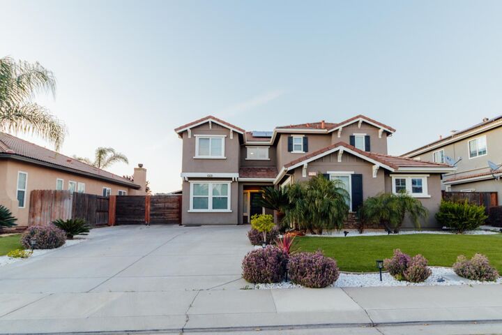 Property Photo:  1781 Goldpoppy Street  CA 95337 