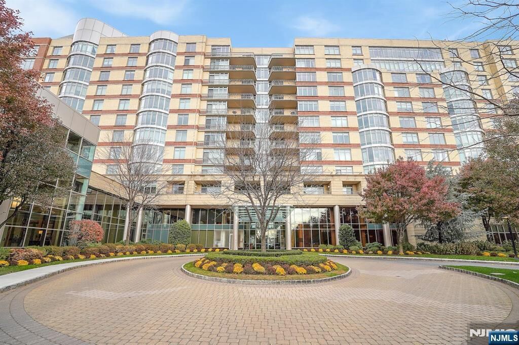Property Photo:  8100 River Road 209  NJ 07047 