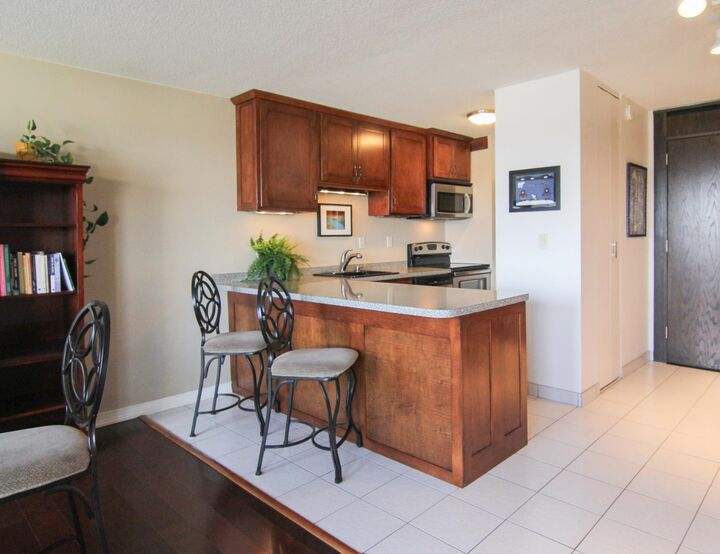 Property Photo: 19 S 1st Street B1404 MN 55401
