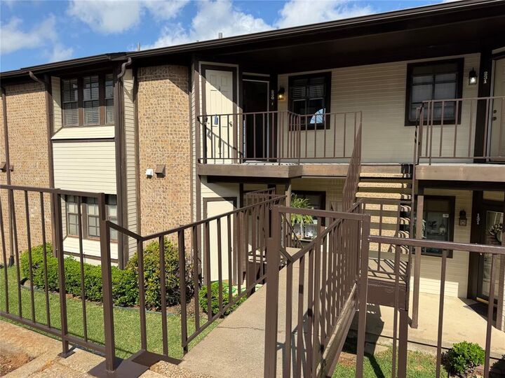 Property Photo:  230 Henry M Chandler Drive  TX 75032 