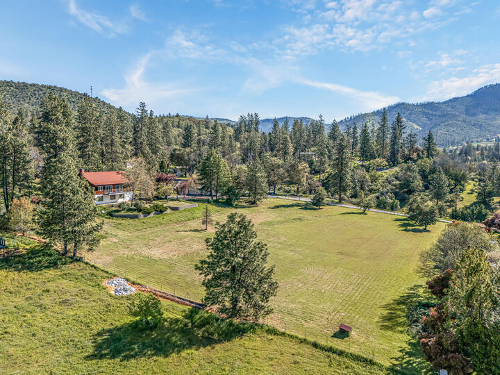 Property Photo:  8330 Hwy 238  OR 97530 