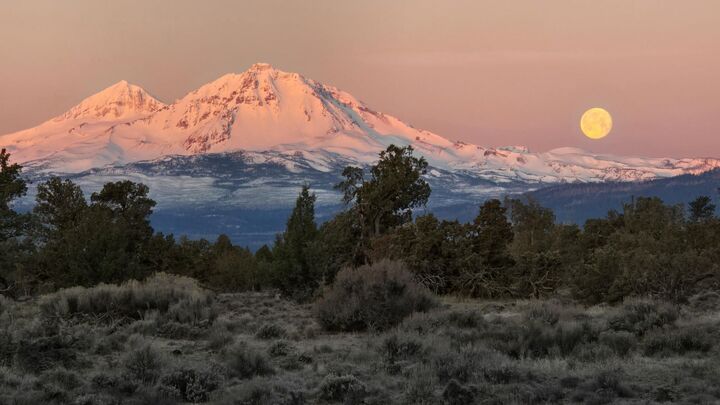 Property Photo:  17915 Edmundson Road  OR 97759 