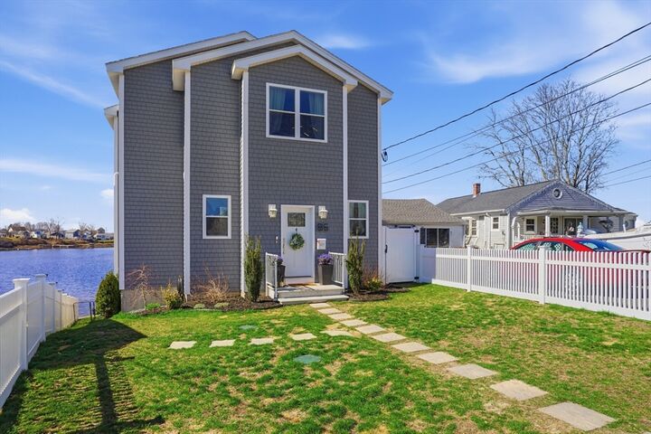 Property Photo:  86 Ocean View Ave  MA 02777 