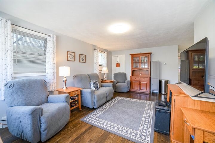 Property Photo:  20 Kenberma Road  MA 01604 