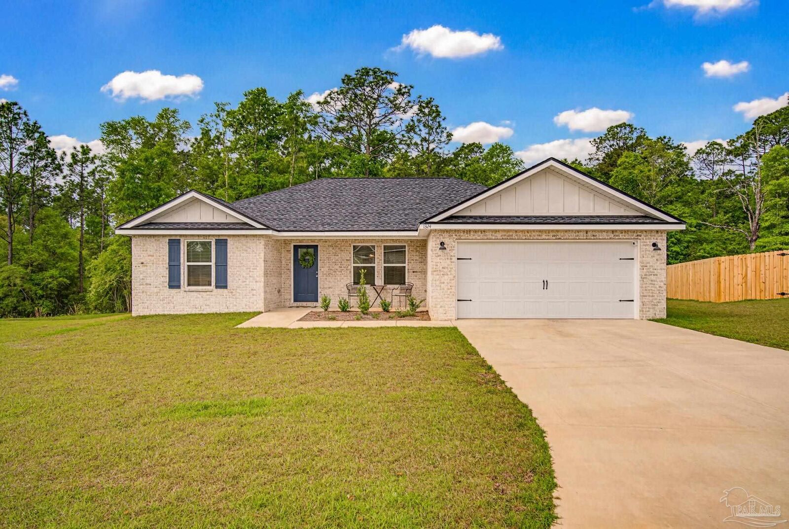 Property Photo:  1324 Hornbeam Dr  FL 32531 