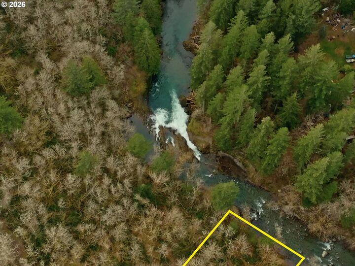 Property Photo: 100 L-1100 Rd WA 98675