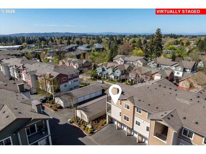 Property Photo:  600 NW Lost Springs Ter 301  OR 97229 