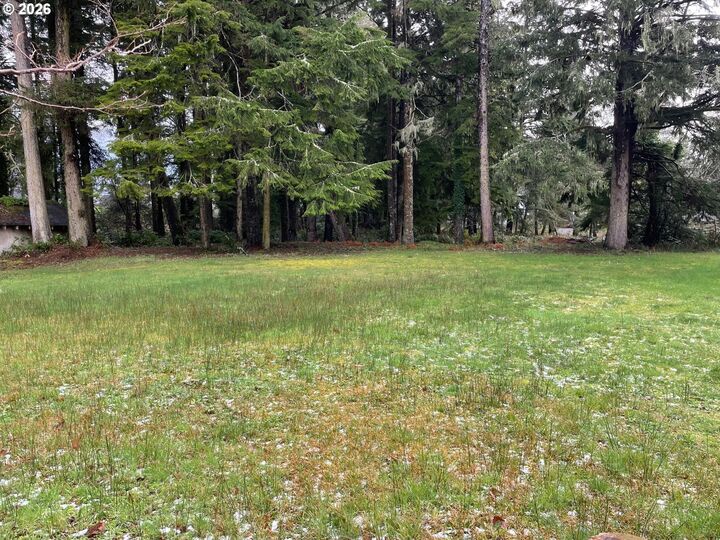 Property Photo:  East Of 723 5th St  OR 97138 