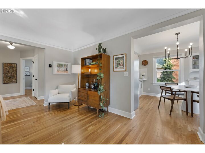 Property Photo:  7007 SE 28th Ave  OR 97202 