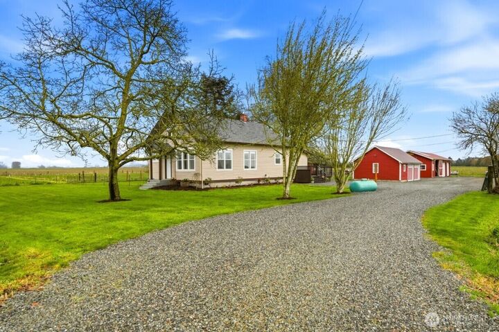 Property Photo:  19500  Dahlstedt Road  WA 98233 