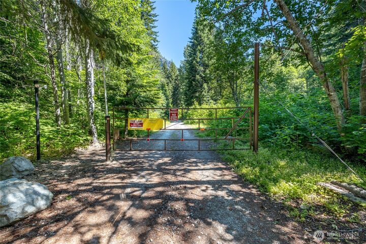 Property Photo:  27977  Napeequa Drive  WA 98826 