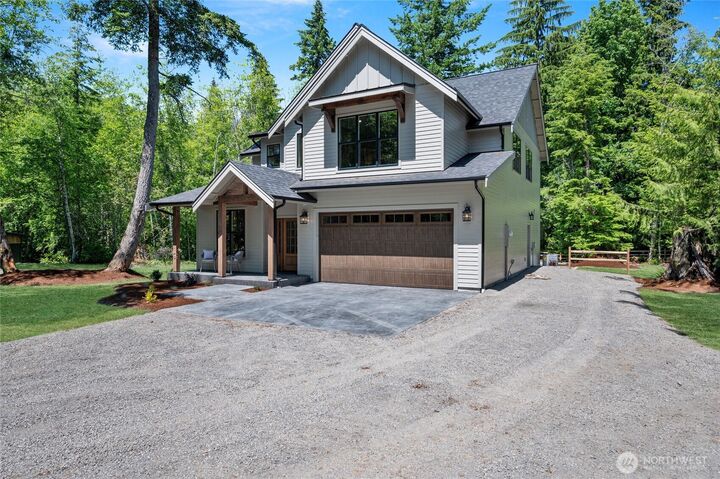 Property Photo: 19433 Kamden Court WA 98284