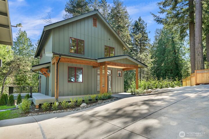 Property Photo: 1324 Birch Street WA 98229