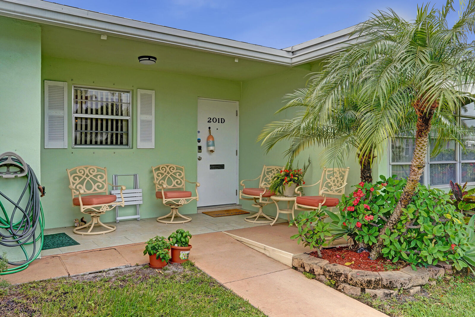Property Photo:  201 Bayview Avenue D  FL 33435 