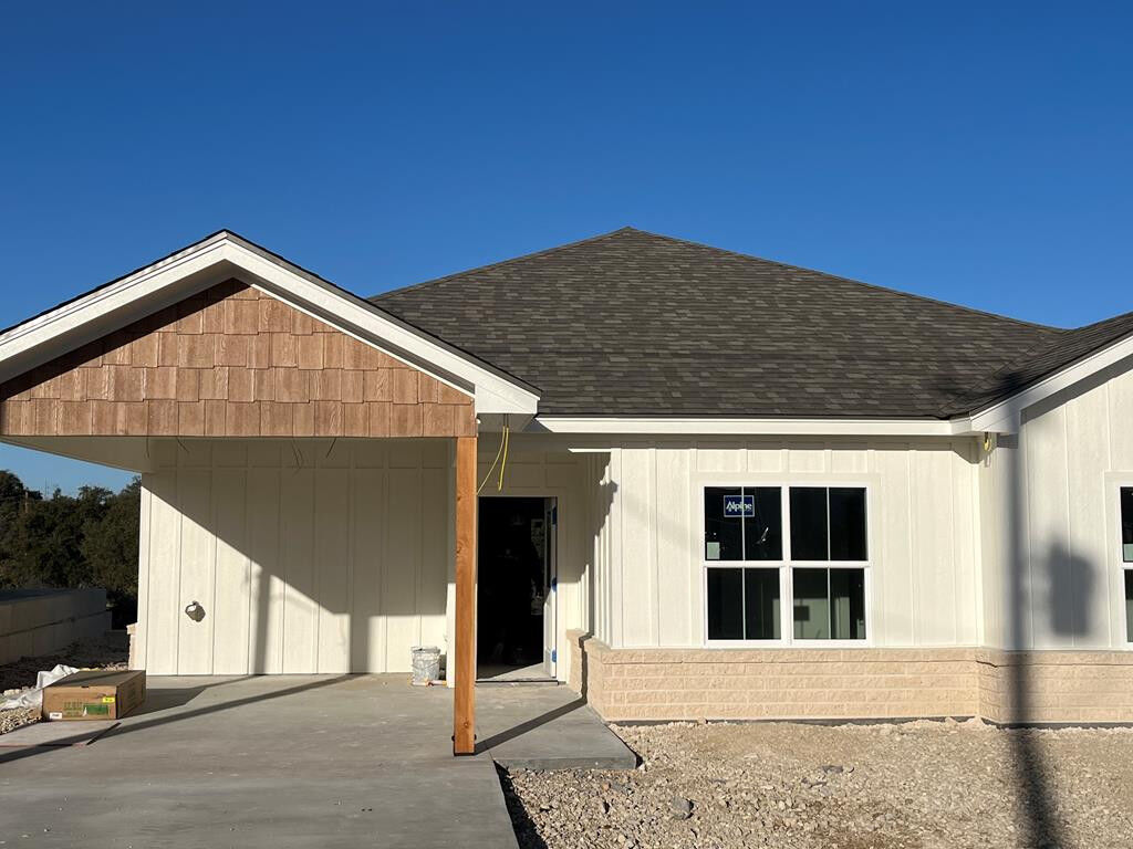 Property Photo:  305 N First Street  TX 76941 