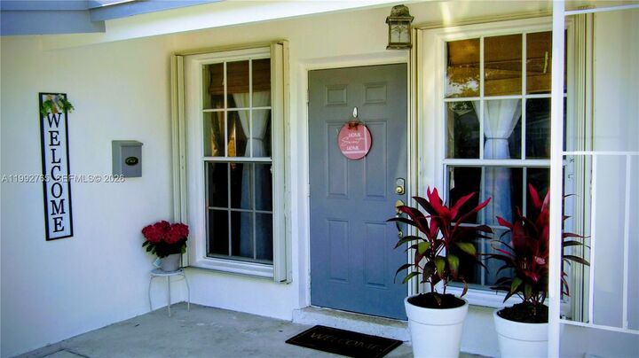 Property Photo:  7131 Park St  FL 33024 