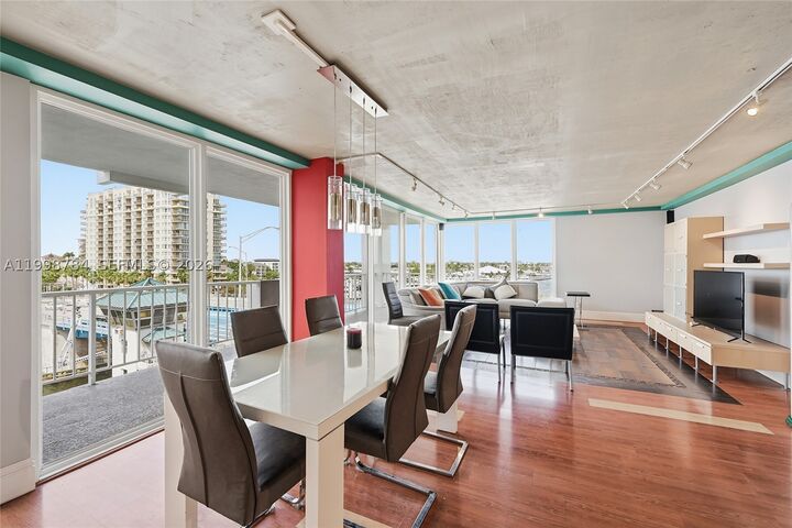 Property Photo: 2800 E Sunrise Blvd 7F FL 33304