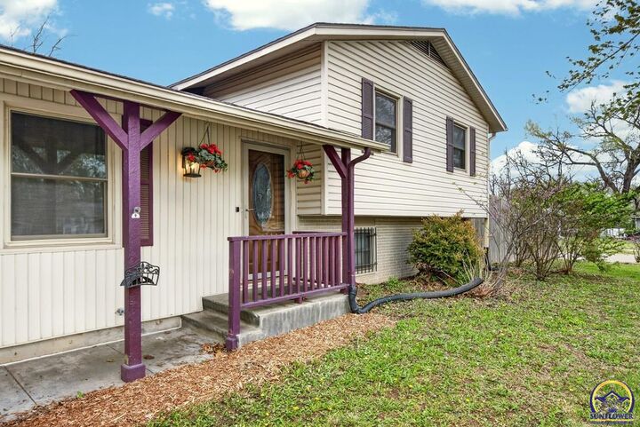 Property Photo: 3125 SW Lane St KS 66611